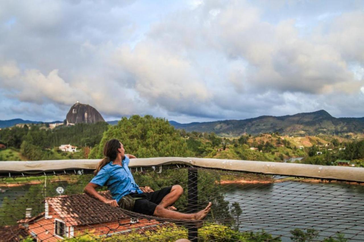 Happy Buddha Hostel & Lodge Guatapé Εξωτερικό φωτογραφία