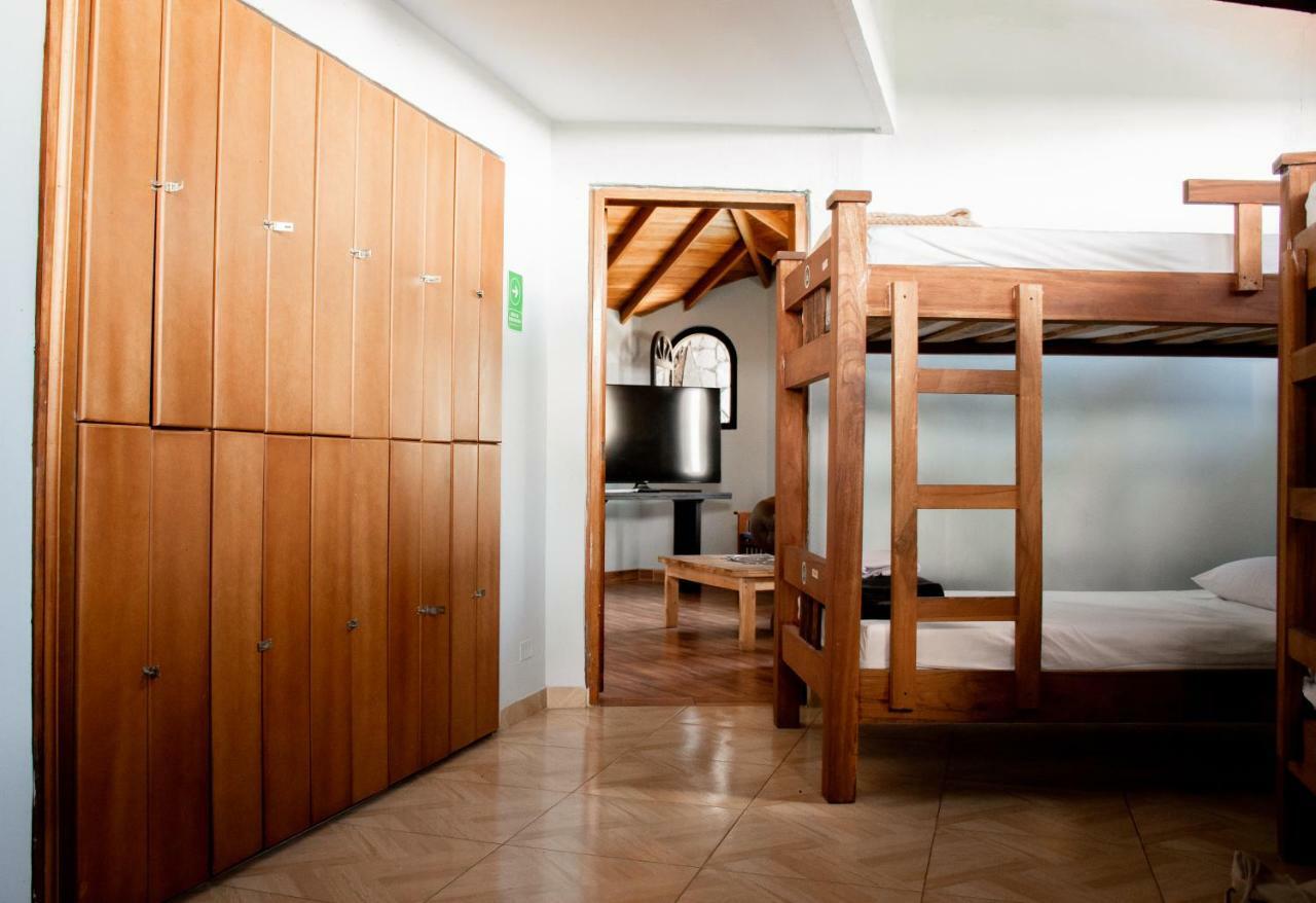 Happy Buddha Hostel & Lodge Guatapé Εξωτερικό φωτογραφία