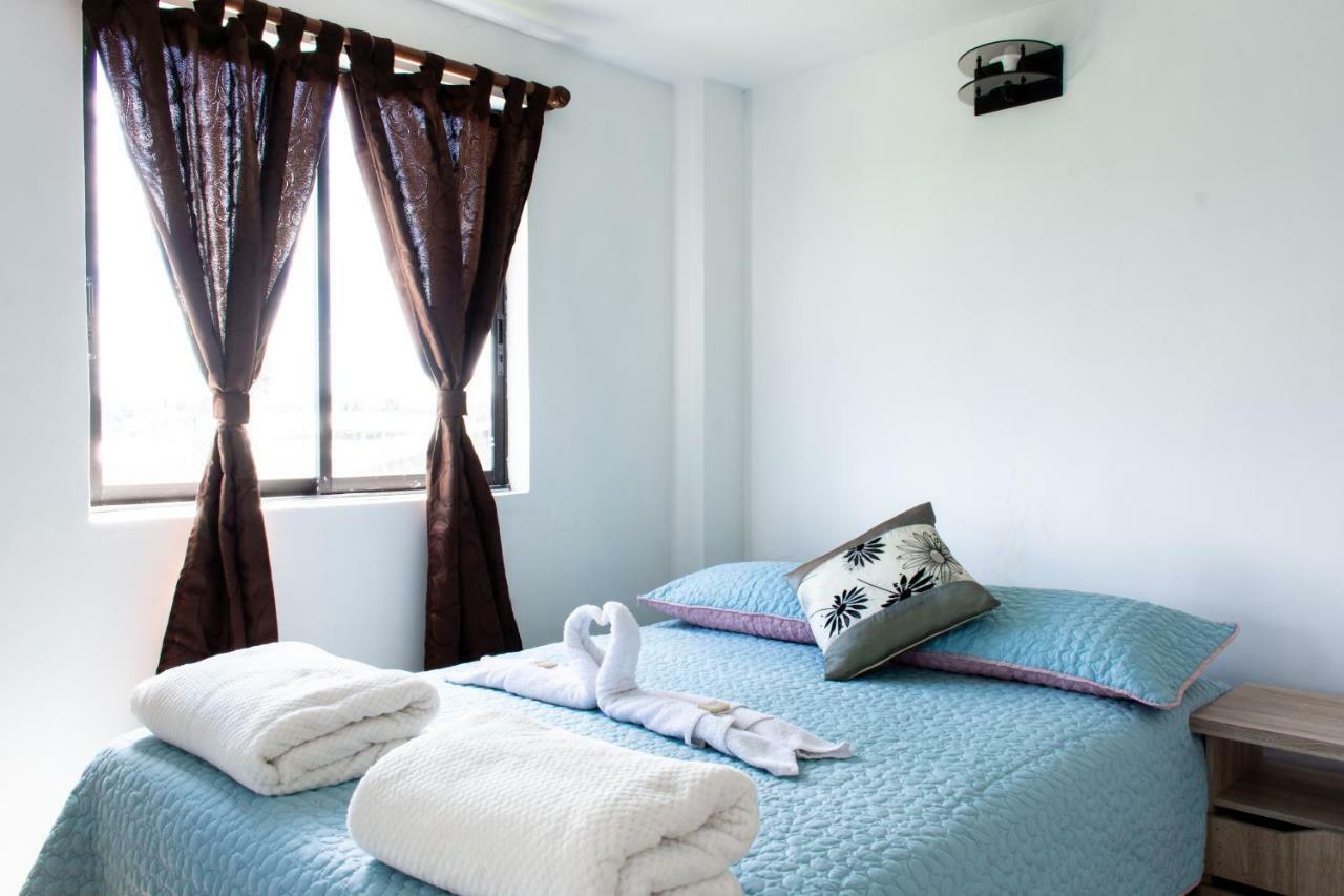 Happy Buddha Hostel & Lodge Guatapé Εξωτερικό φωτογραφία