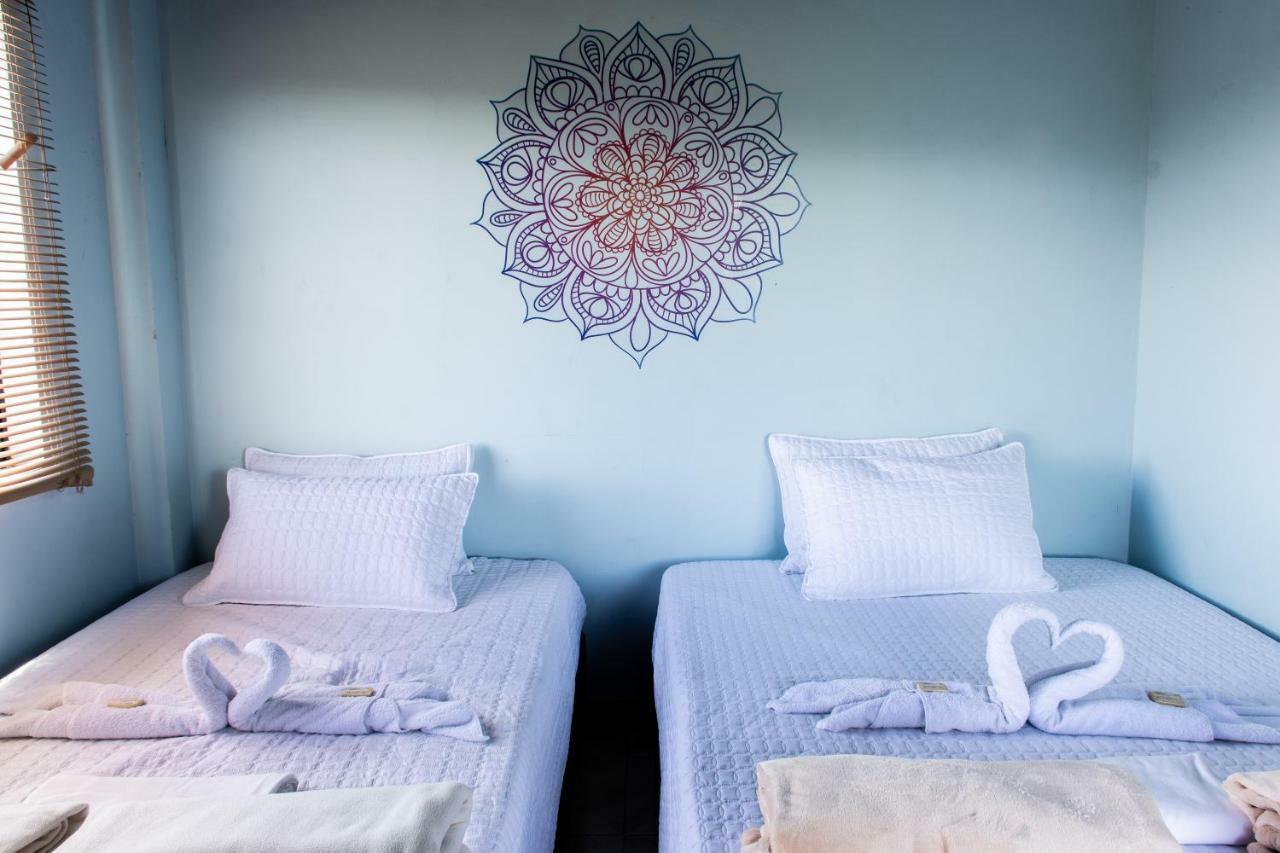 Happy Buddha Hostel & Lodge Guatapé Εξωτερικό φωτογραφία